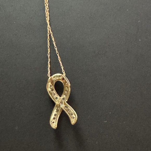 10kt Gold Diamond Ribbon Pendant - Picture 3 of 7